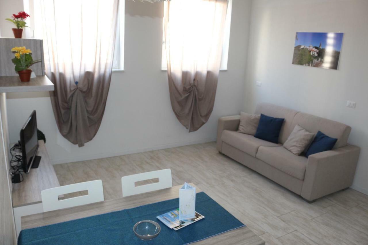 Nina Casa Vacanze فينالي ليغوري المظهر الخارجي الصورة